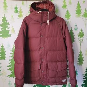 Vans Hooded Insulated Puff Jacket.